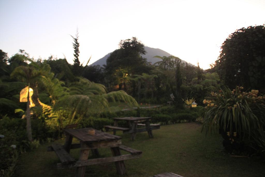 מלון Warung Rekreasi Bedugul מראה חיצוני תמונה