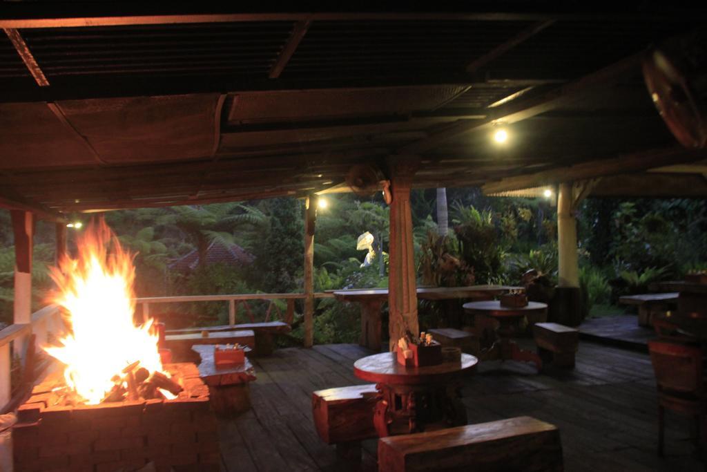 מלון Warung Rekreasi Bedugul מראה חיצוני תמונה