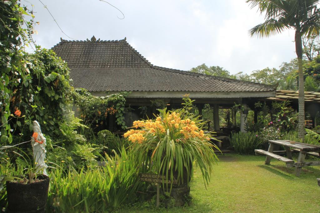 מלון Warung Rekreasi Bedugul מראה חיצוני תמונה