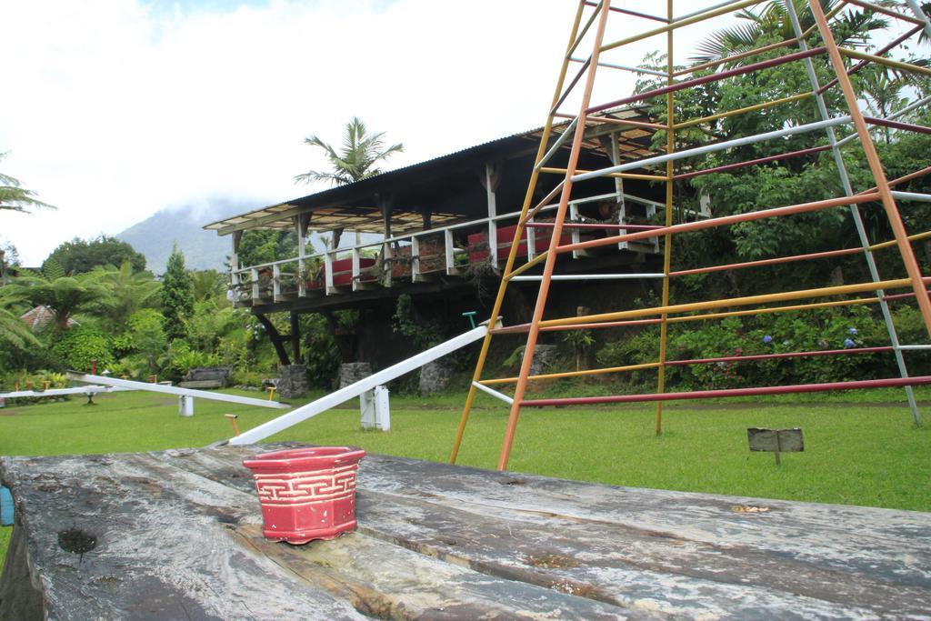 מלון Warung Rekreasi Bedugul מראה חיצוני תמונה